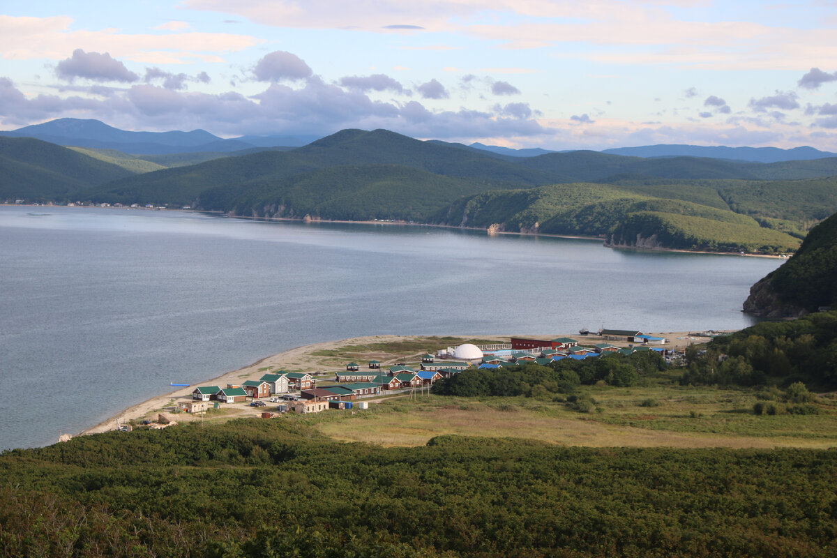 Курорты Японского моря. Залив Владимира в 300 км к востоку от Владивостока.  | Дальние горы | Дзен