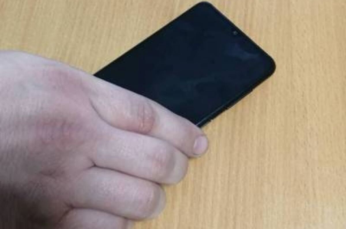    Житель Самары украл у бывшей возлюбленной13 500 рублей