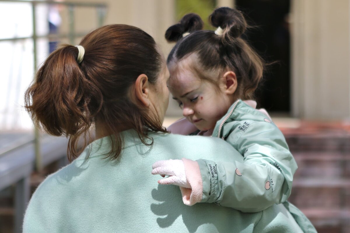     10 фактов о «бабочках», которые важно знать каждому: как живут люди с этим редким заболеванием