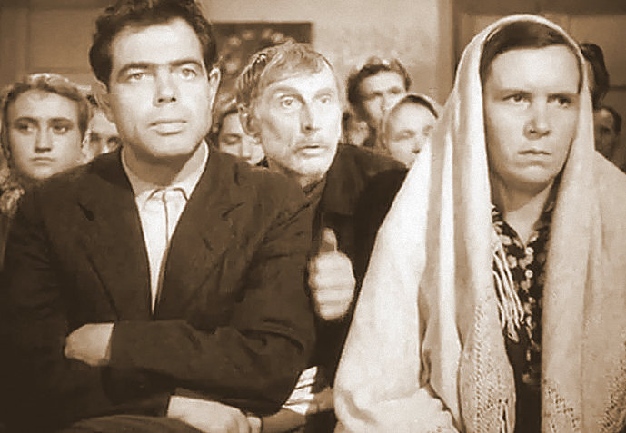 кадр из фильма «Чужая родня»