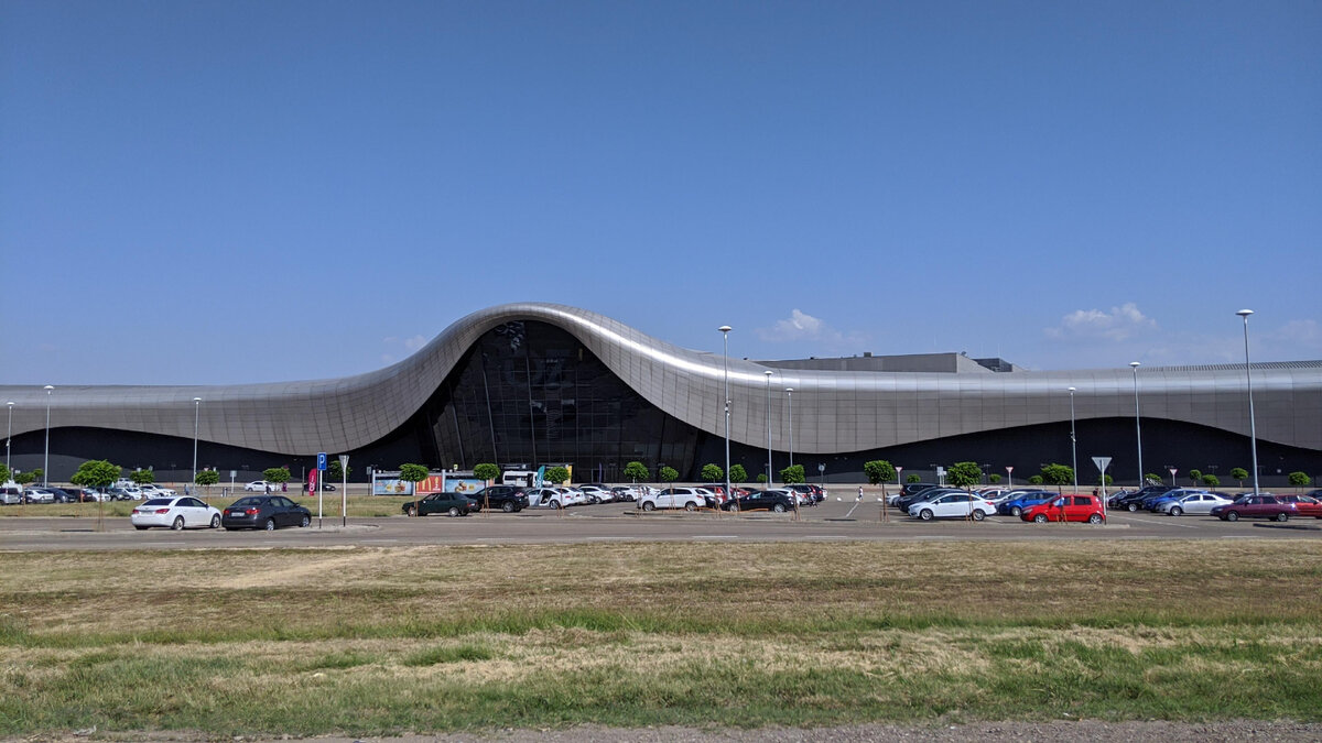 ТЦ Краснодара. Здесь и далее все фотографии автора