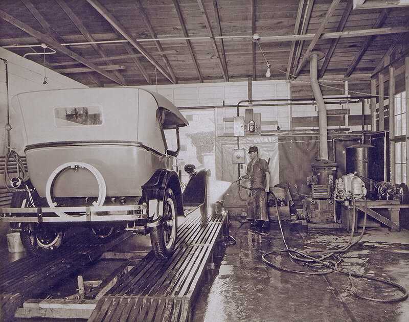 Формат первых автомоек 1920х годов. США
