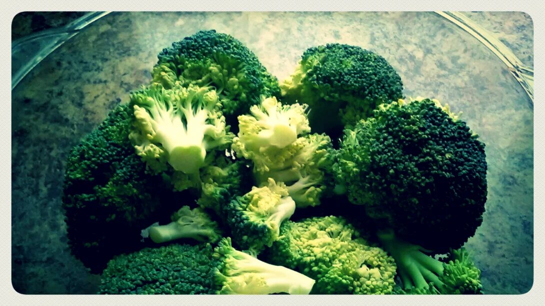  Клетчатка перетянет на себя жир от той же буженины и сделает еду почти полезной