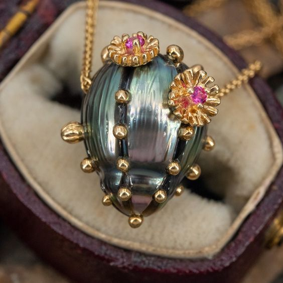 Галатея Резной Жемчуг и Рубин Кулон Ожерелье 14 К Желтого золота