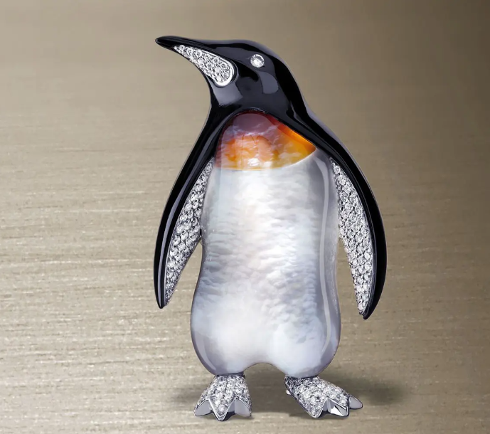 Брошь-пингвин.