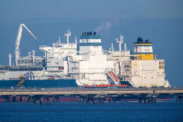    Танкер Maria Energy с сжиженным природным газом из США © Sina Schuldt/dpa/picture-alliance/ТАСС