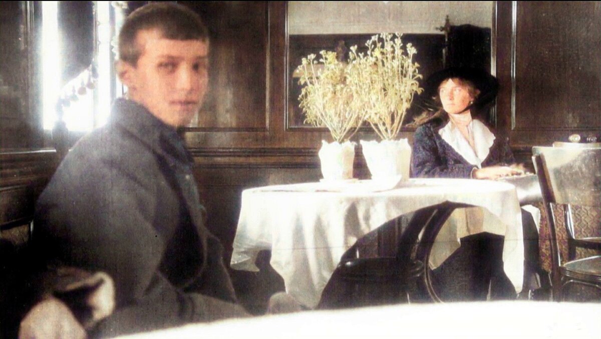 Цесаревич Алексей и его старшая сестра Ольга