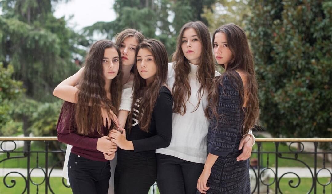 мустанг турецкий. илаида акдоган. мустанг турецкий. гюнеш шенсой мустанг. гюнеш шенсой мустанг.