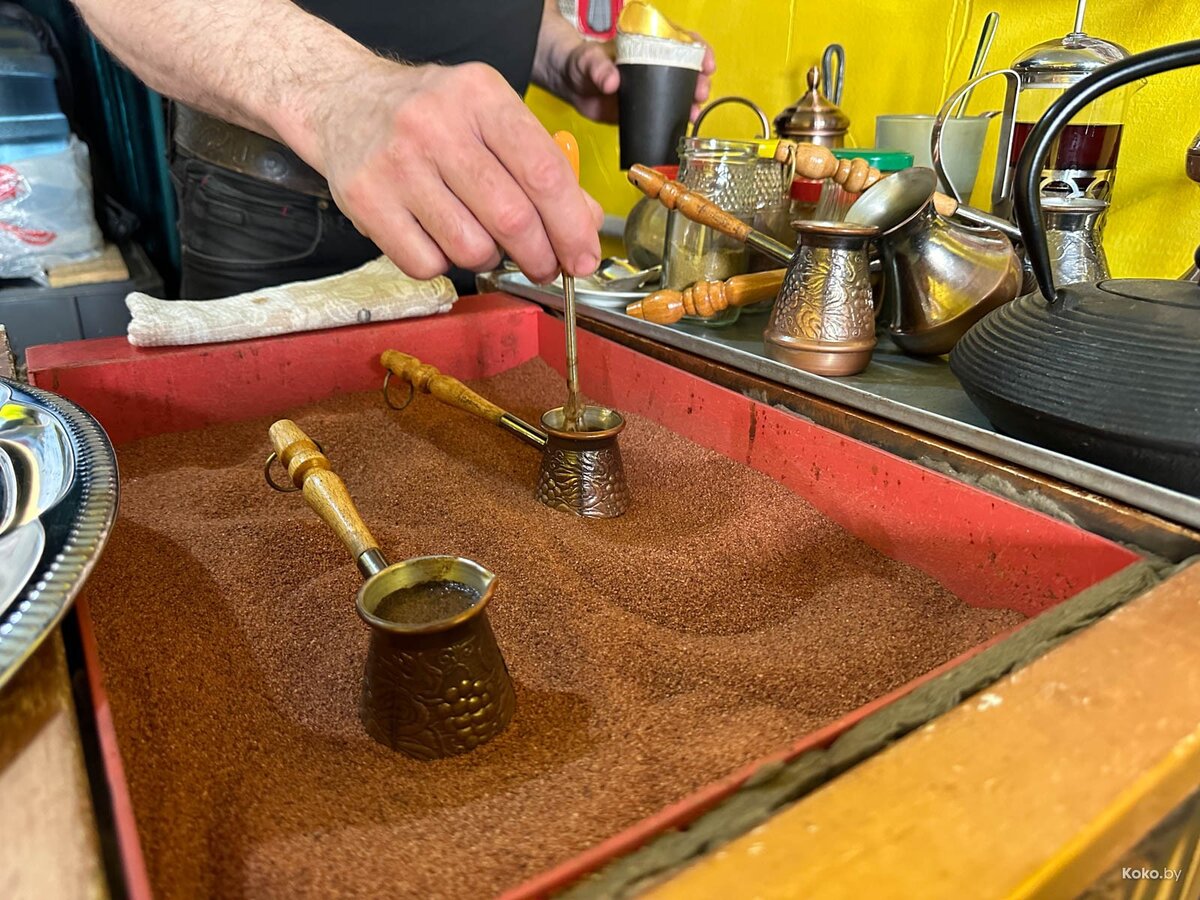 Варим кофе уфа меню. Приспособление варить кофе на песке. Варить кофе на песке в домашних условиях. Варить кофе на песке прибор купить.