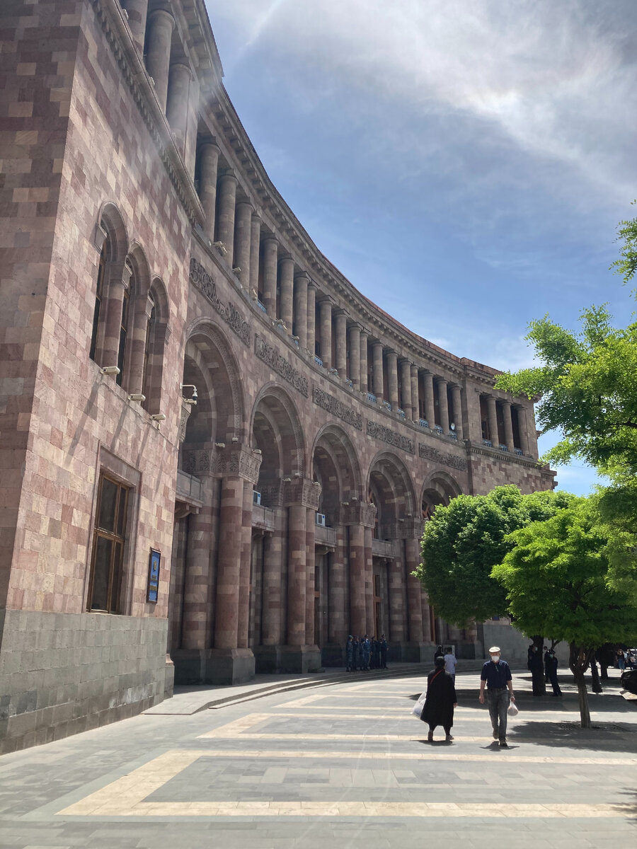 Площадь Республики