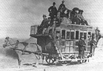 Источник: https://en.wikipedia.org/wiki/File:Horsetrain_1870.jpg