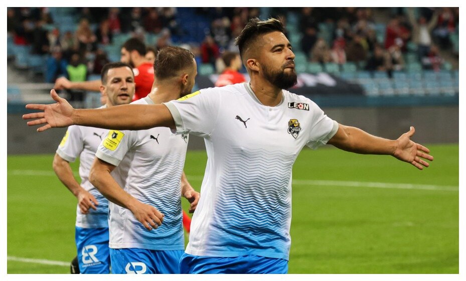    «Сочи» постарается зацепиться за очки в противостоянии с чемпионом России. Фото: сайт РПЛ