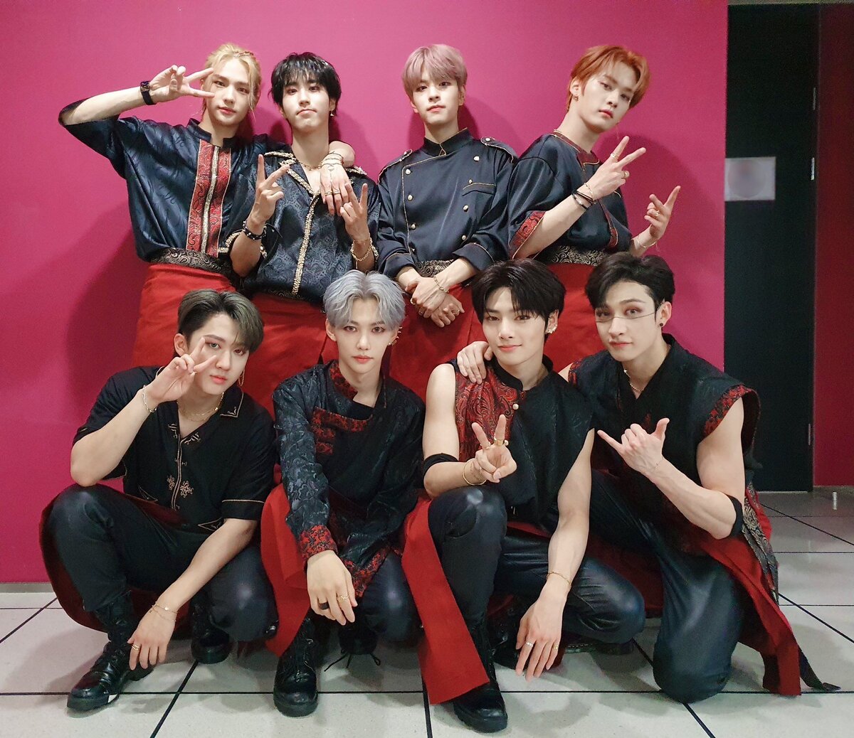 Stray Kids. Фото взято из интернета. 