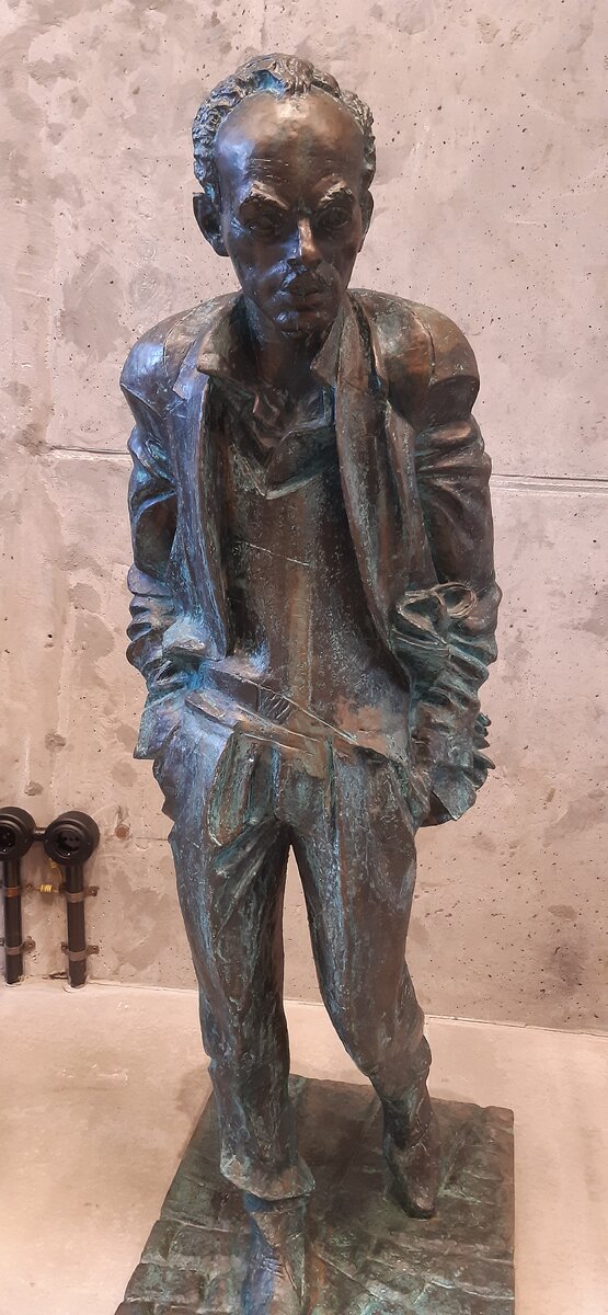 В мастерской скульптора. 