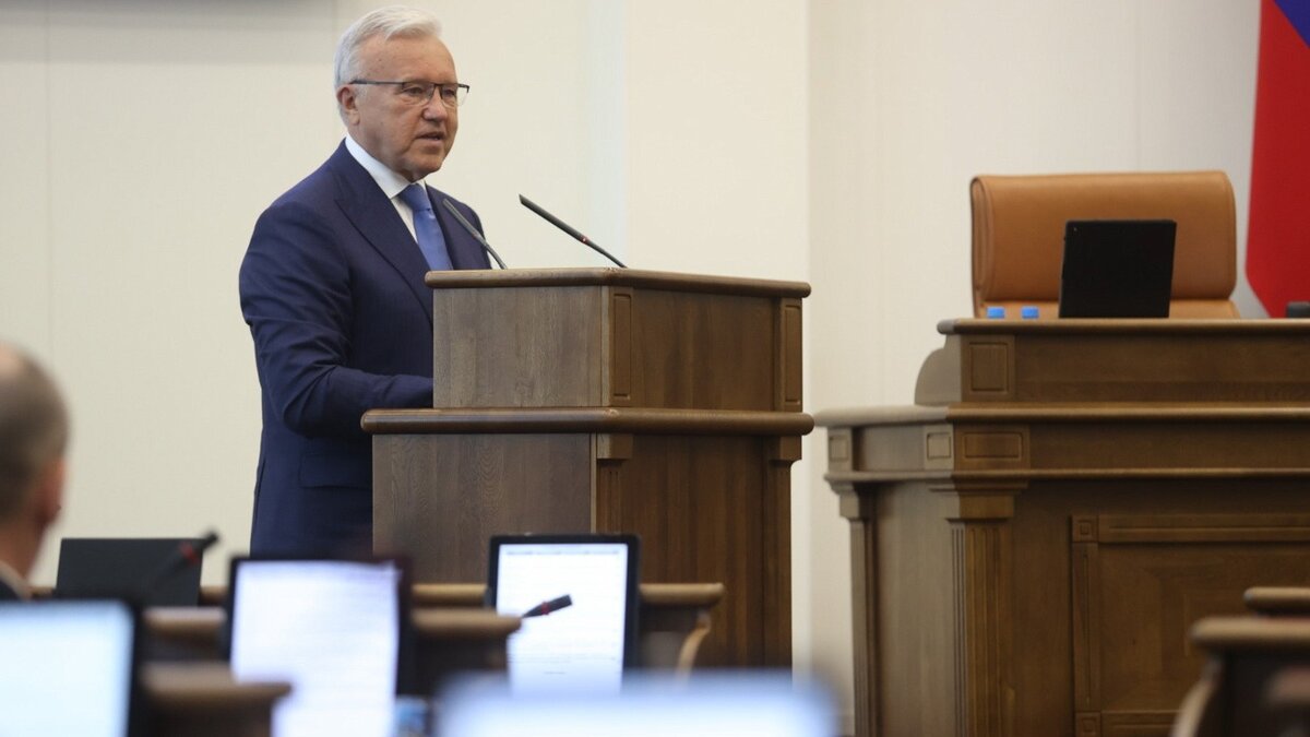     Депутаты заксобрания Красноярского края одобрили кандидатуру Александра Усса на пост сенатора. «Проспект Мира» узнал, легитимно ли Усса выбрали представителем региона в Совете Федерации.