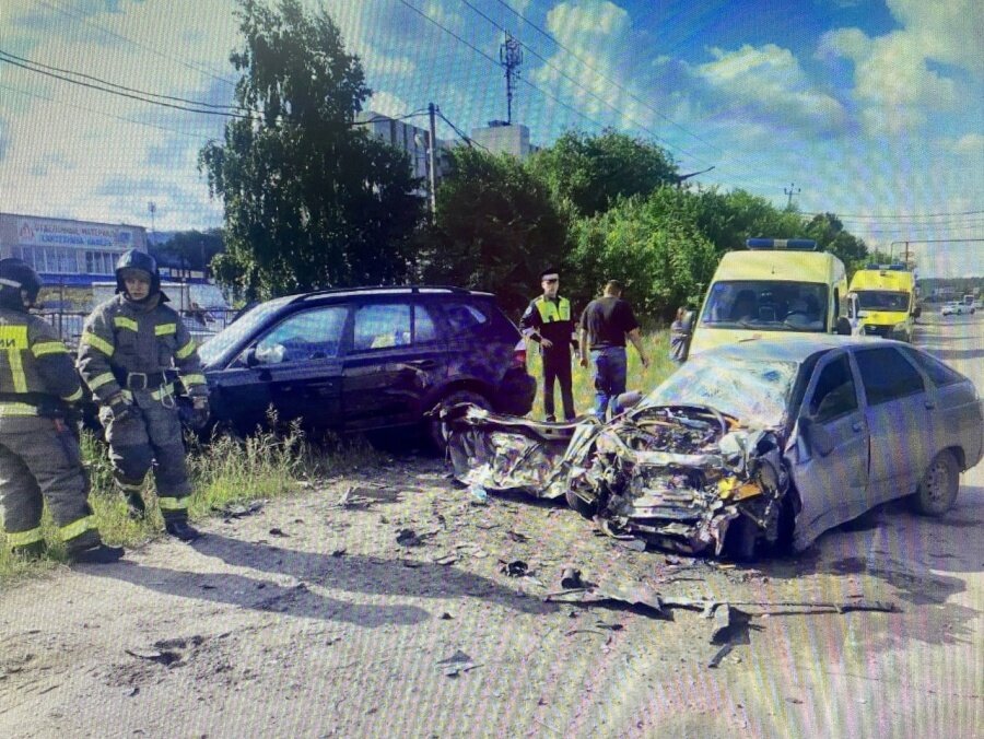 Чтобы случилась авария водителям разрешалось идти на обгон