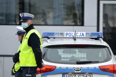    Сотрудники полиции на одной из улиц в Варшаве. ©Алексей Витвицкий РИА Новости