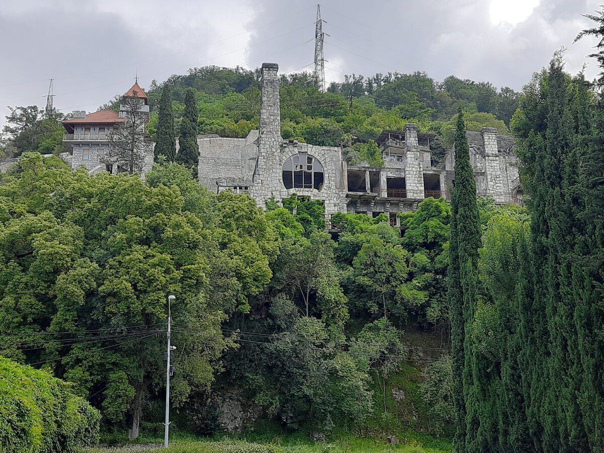 парк принца ольденбургского в гаграх