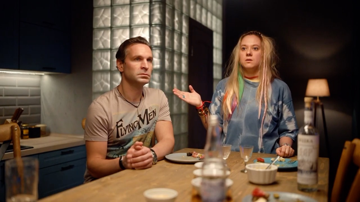 Кадр из фильма «Меньшее зло» / фото: film.ru