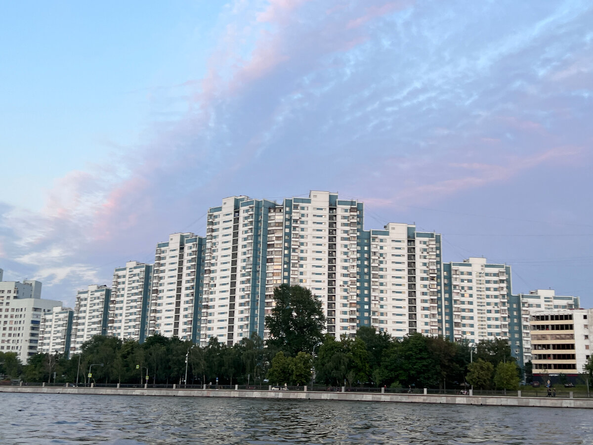 Серия ПД-3, вид с Москвы-реки, фото автора блога Дно Мещанства с катера