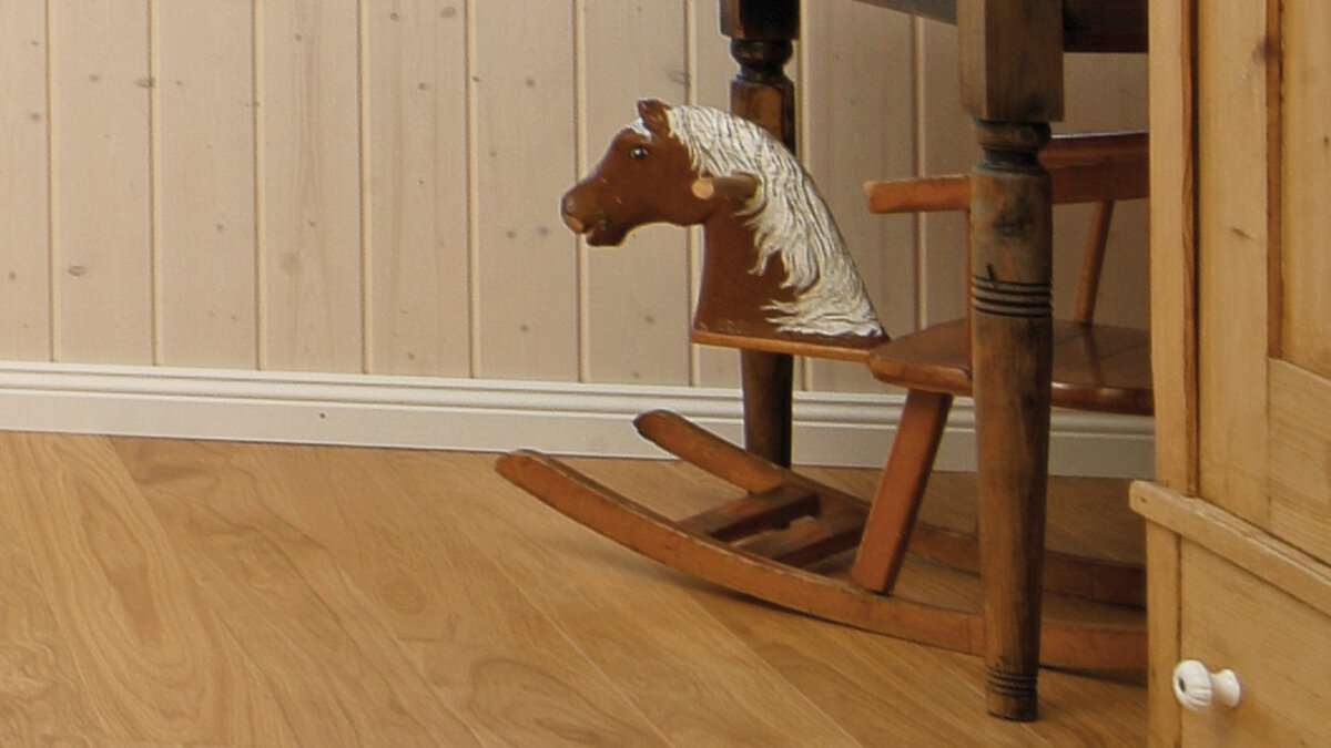 Дома и мебель игрушки из дерева - Игрушечная мебель