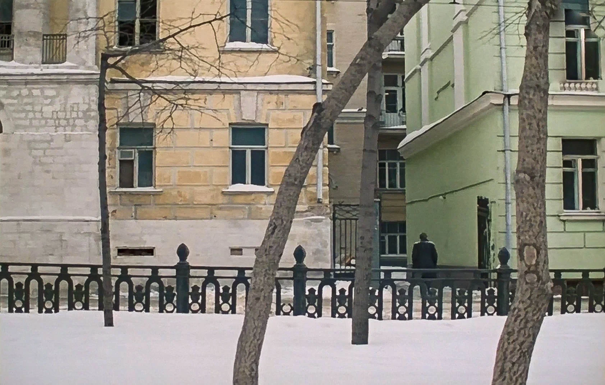 текста двора есть колесные дороги. захожу во двор. Cold dog. 2017 фото дворов. захожу во двор.