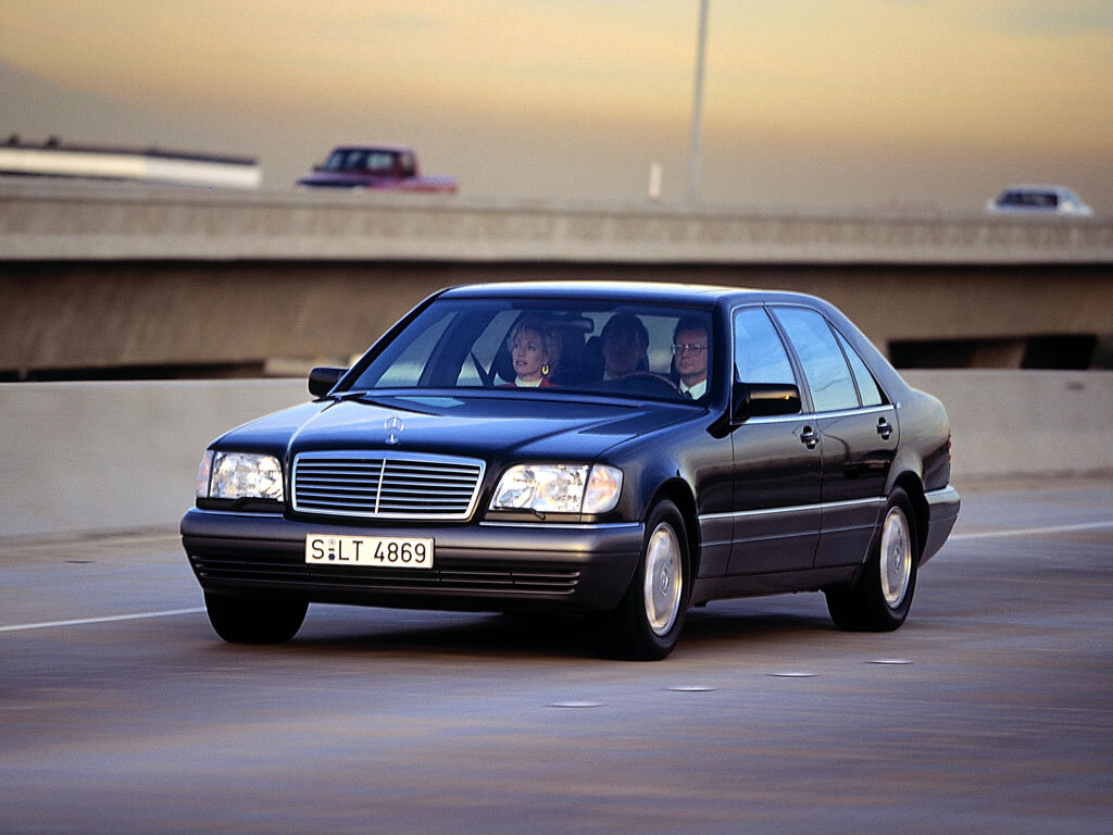 Mercedes-Benz W140