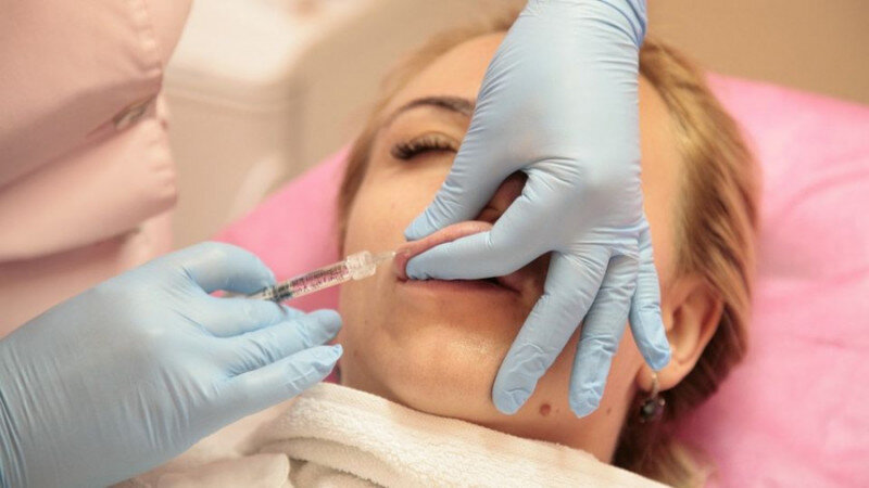     Косметология. Инъекции. Уколы. СС0