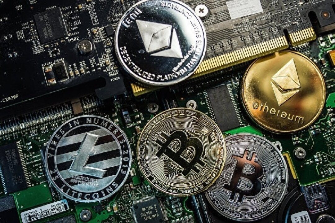    Верховный суд РФ разрешил считать конвертацию криптовалюты в рубли отмыванием средств