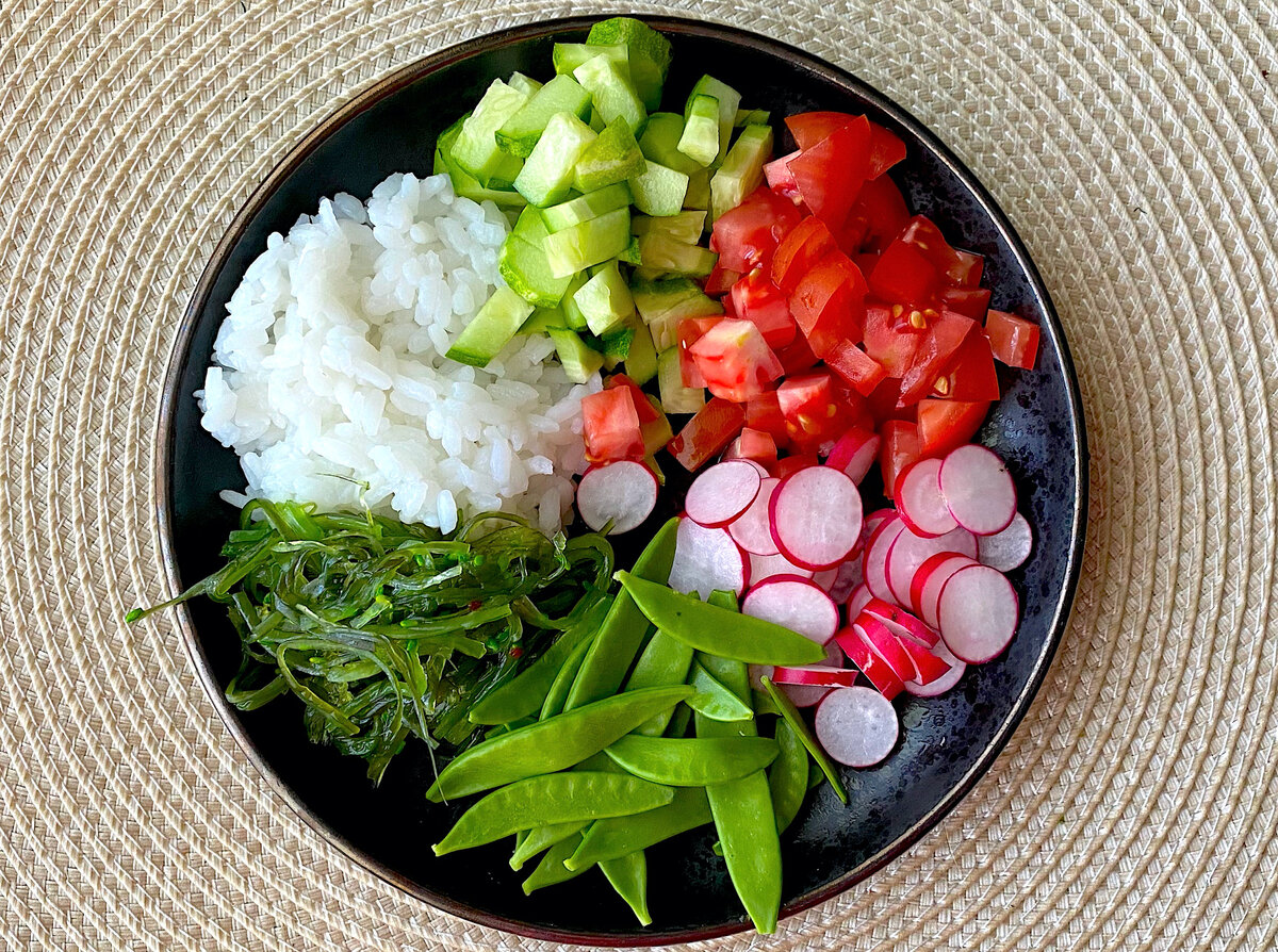 Попробовала в ресторане Поке и решила приготовить дома, получилось вкуснее  🥗 | Домохозяйка со стажем Галина | Дзен