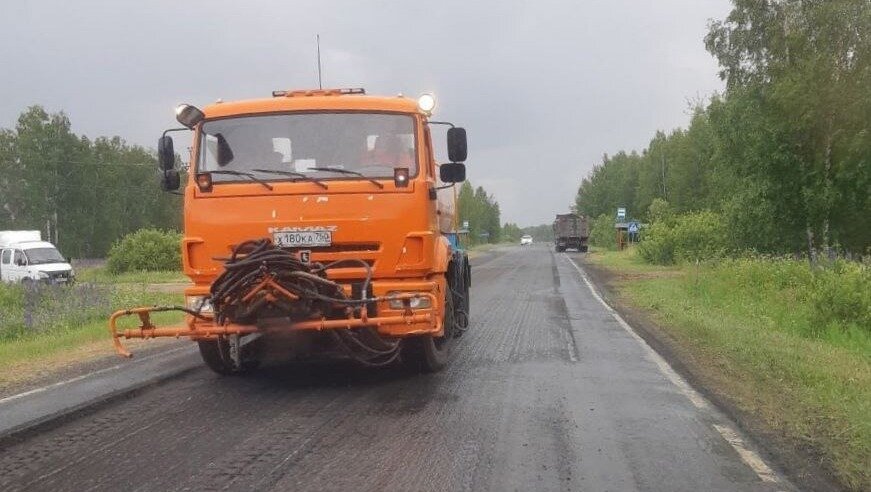     Нижегородцев возмутил ремонт дороги в Вознесенском округе. Местный активист Игорь Каконин считает, что работы начались на участке, который и так находился в нормальном состоянии. Об этом он рассказал NewsNN.