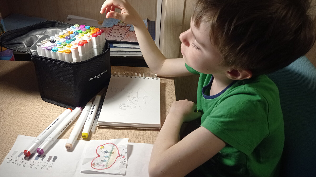 и художнику оставалось только воплотить его в жизнь.