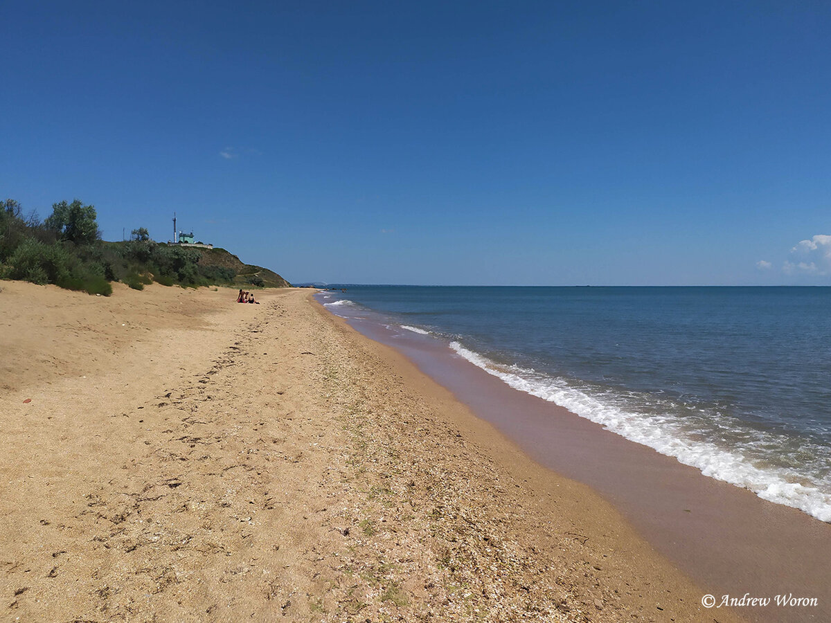 Пляж у мыса Камыш-Бурун