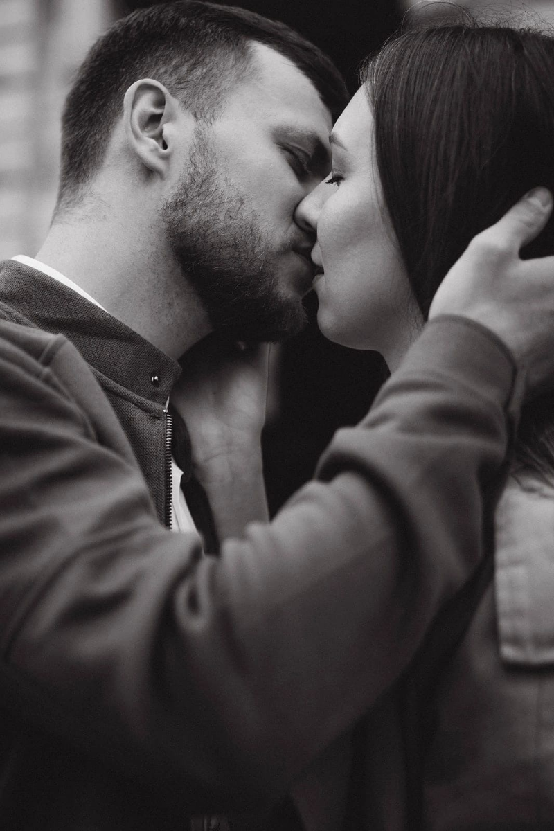 От чего "трясёт" замужнюю женщину?