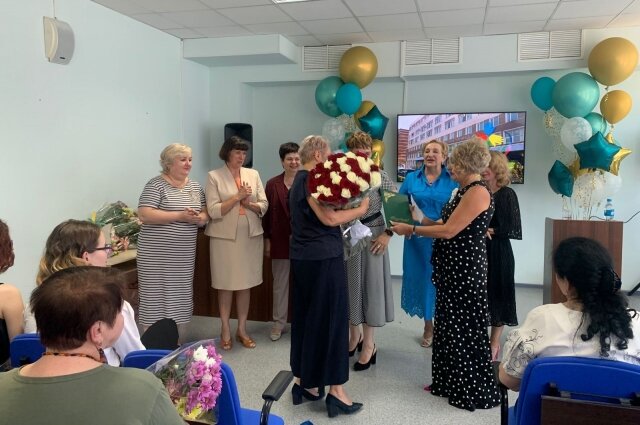    Врачи получают заслуженные награды. Фото:  АиФ/ Елена Жукова