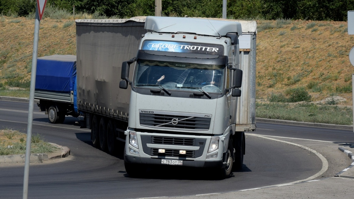     Соблюдение ограничений на проезд большегрузного транспорта в Волгоградской области ужесточат. Для этого проведут специальные рейды и усилят контроль на дорогах, сообщили в администрации региона.