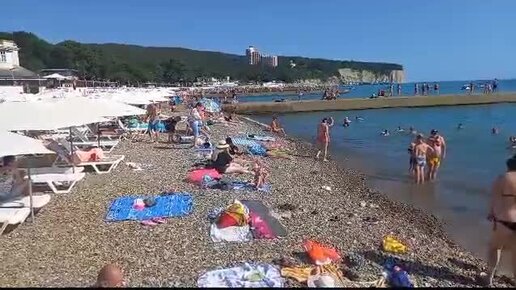 ДИВНОМОРСКОЕ 😊ПРАВАЯ СТОРОНА ПЛЯЖА ВОЕННОГО САНАТОРИЯ ⛱️🌞