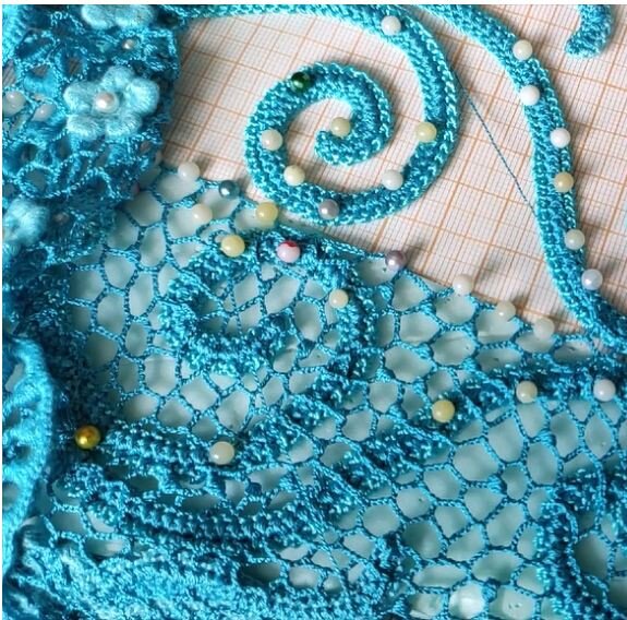    Сеточка в ирландском кружевеИсточник: Скриншот из видео