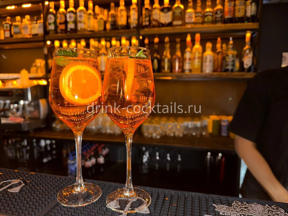 Коктейль Апероль Шприц (Aperol Spritz)