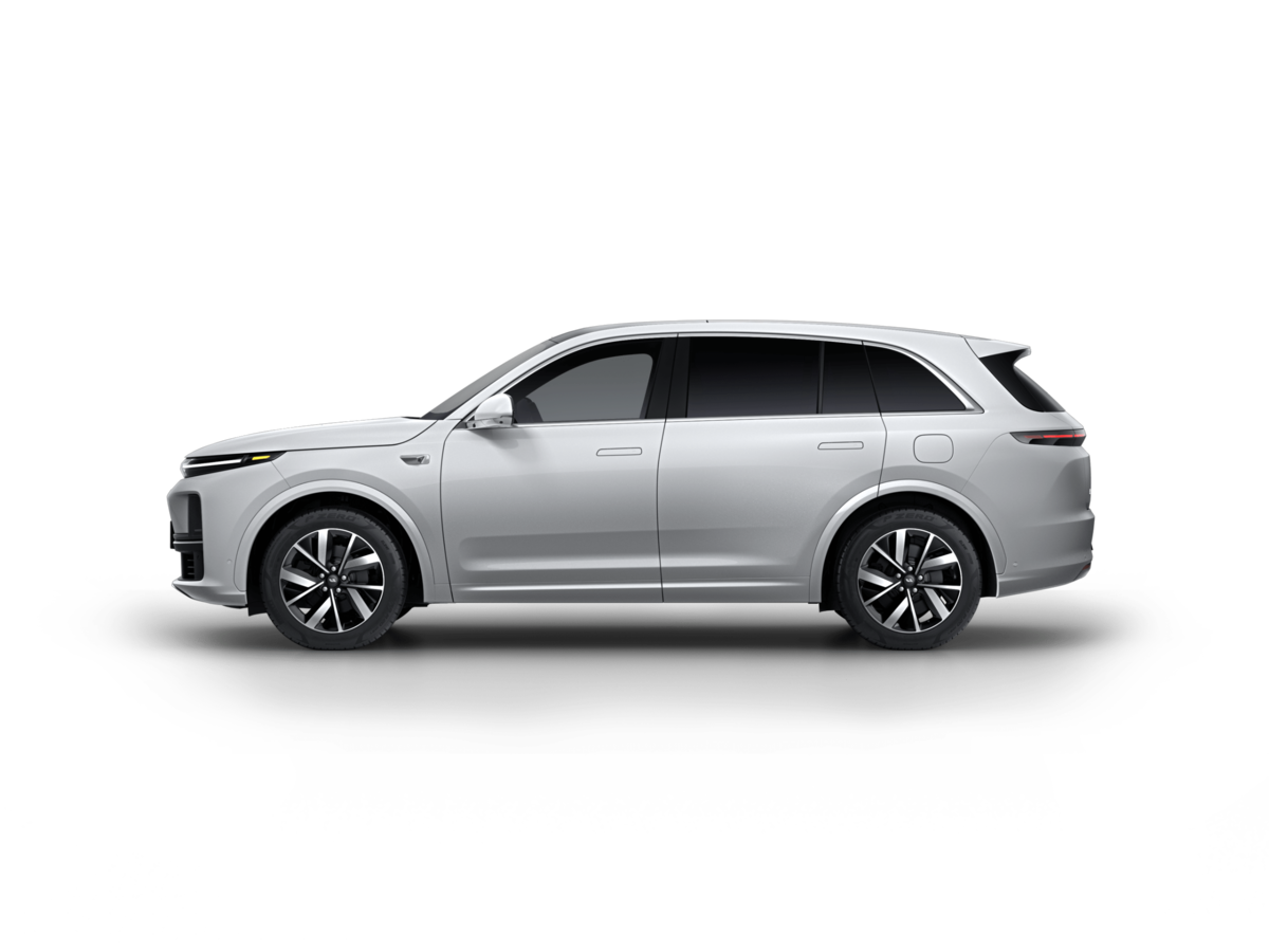 серебристый цвет кузова