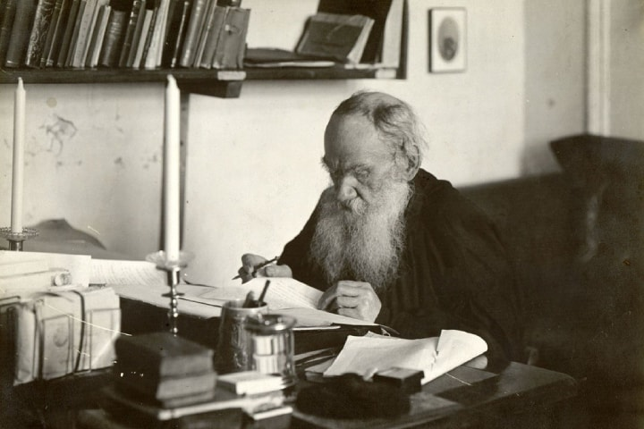 Лев Николаевич Толстой