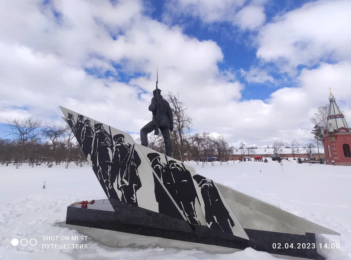 Кронштадт. Памятник "Кронштадтскому восстанию". Фото автора