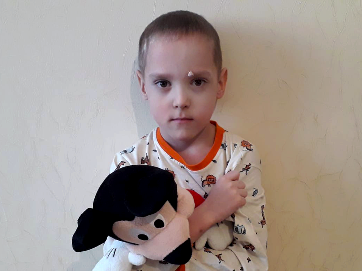 Женя со своим другом Микки