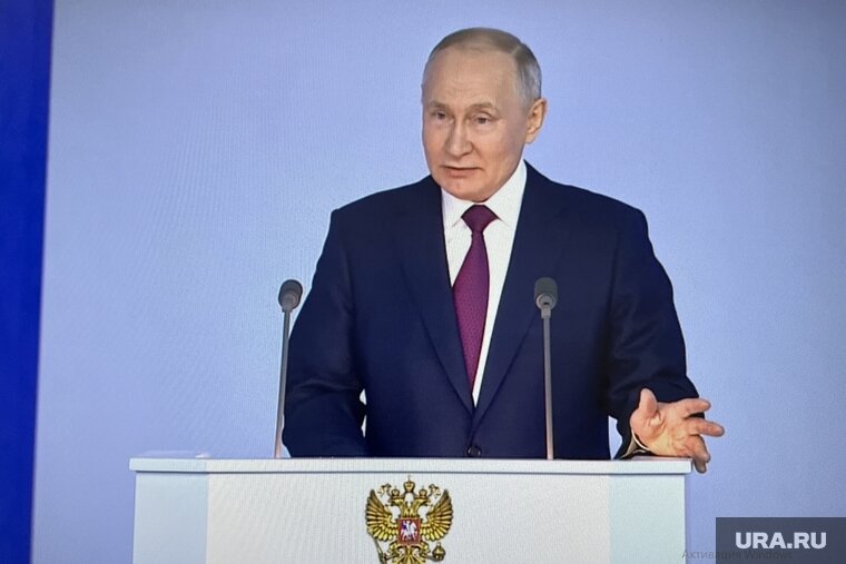    Экс-разведчик отметил вклад Путина в разгром террористов в Сирии