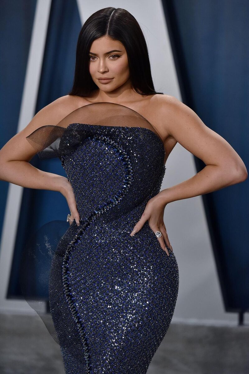    Кайли Дженнер LEGION-MEDIA