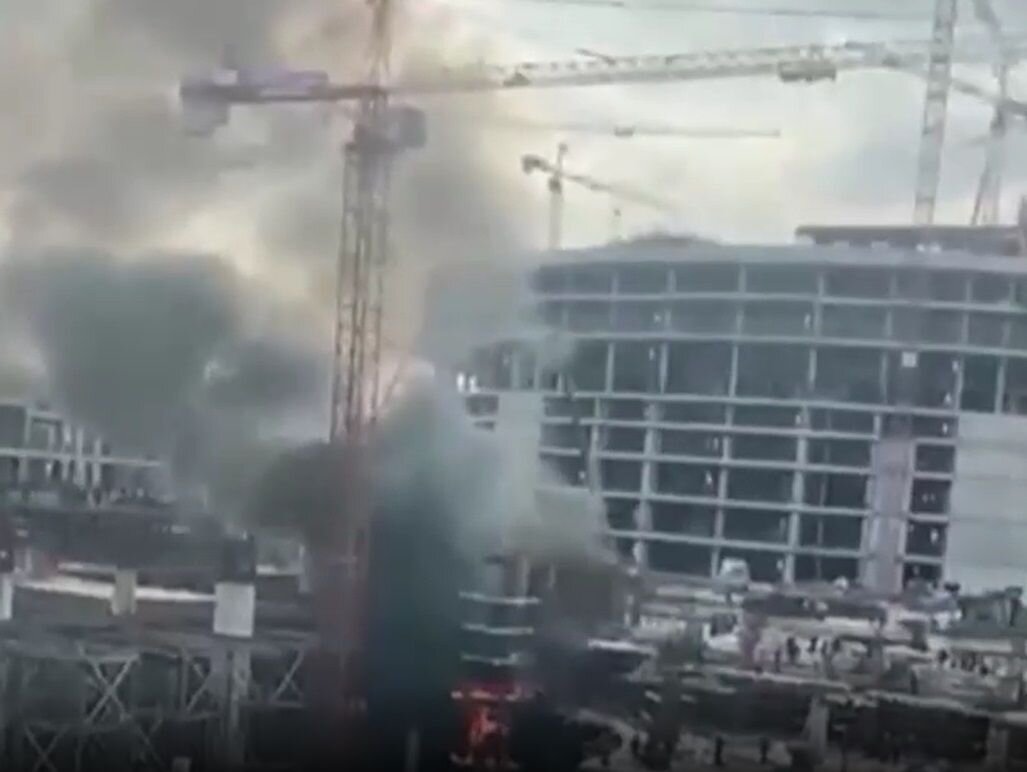 Пожар в москве. Пожар на олимпийской. Скк олимпийский москва реконструкция. Пожар в олимпийском. Пожар на олимпийской.