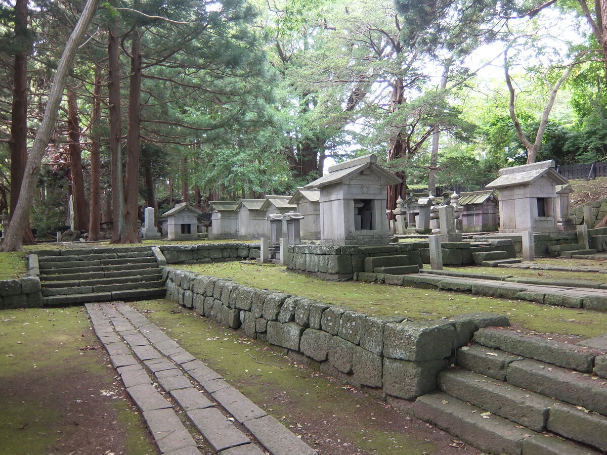 Фамильное кладбище князей Мацумаэ