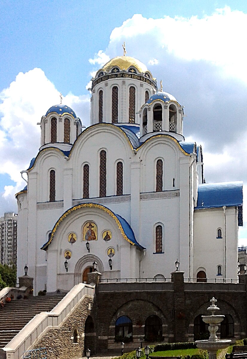 Покровский храм в Ясенево