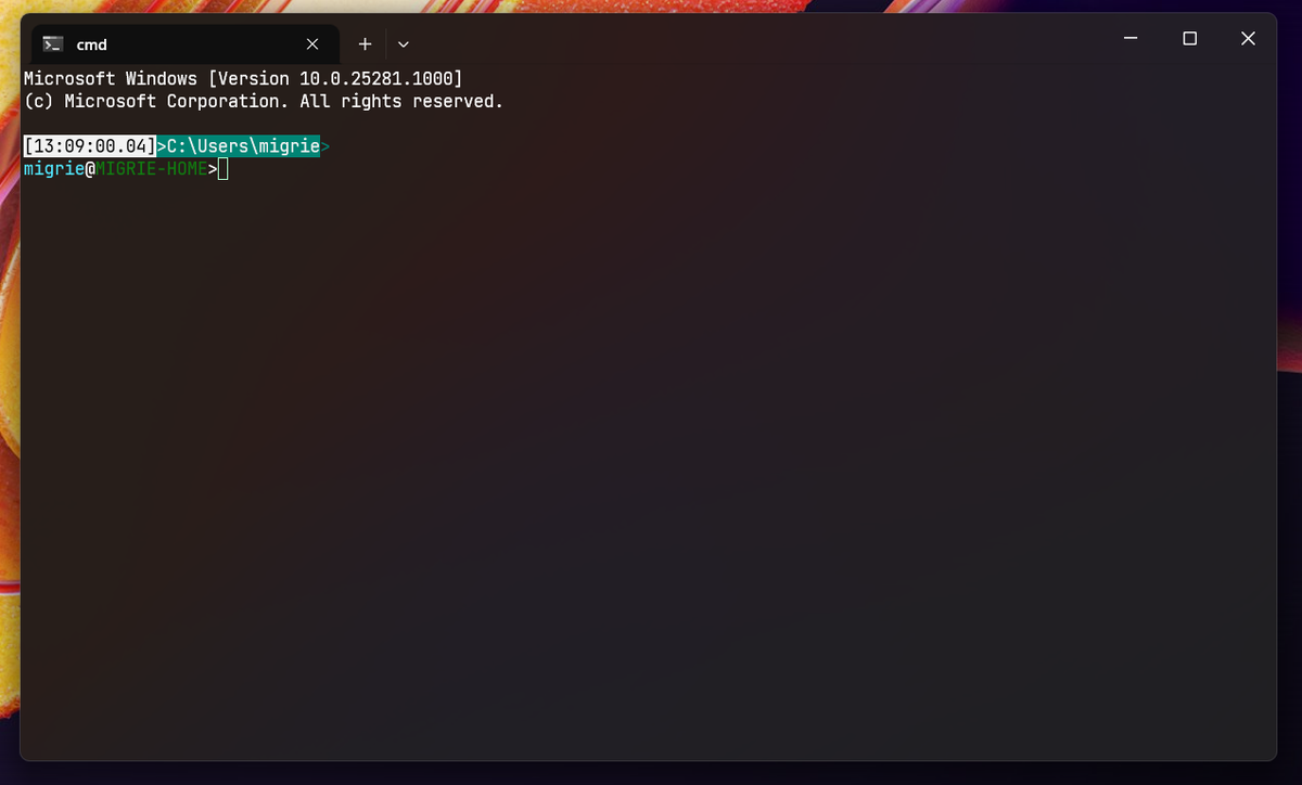 Изображение: Microsoft. Окно приложения "Windows Terminal" с применённым прозрачным материалом "Mica".