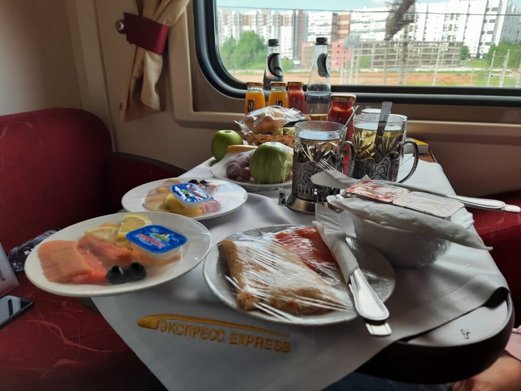 Железнодорожные рестораны: секреты гастрономических изысков